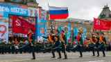 Парад обреченных, или Почему войска движутся по Красной площади в сторону Москвы-реки