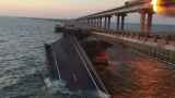 Подрыв грузовика разрушил два пролета Крымского моста