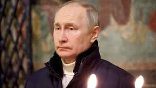 Единственный прихожанин Благовещенского собора Кремля Владимир Путин и его одинокая Рождественская радость