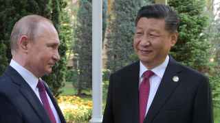 Президент РФ Владимир Путин и председатель КНР Си Цзиньпин.