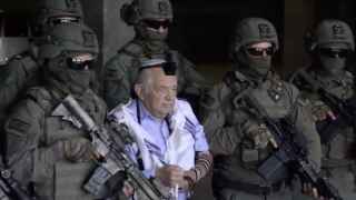 Израильская армия и старик, выживший в Холокосте